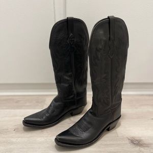 Old West black cowgirl boots
